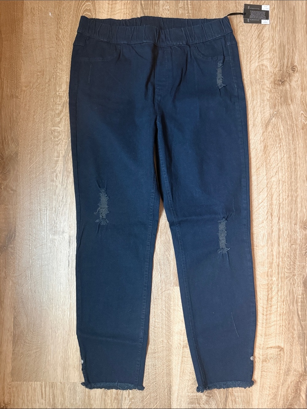 Simply Vera Wang Women's Dark Navy Elastic Waist Stretch Distressed Jeans